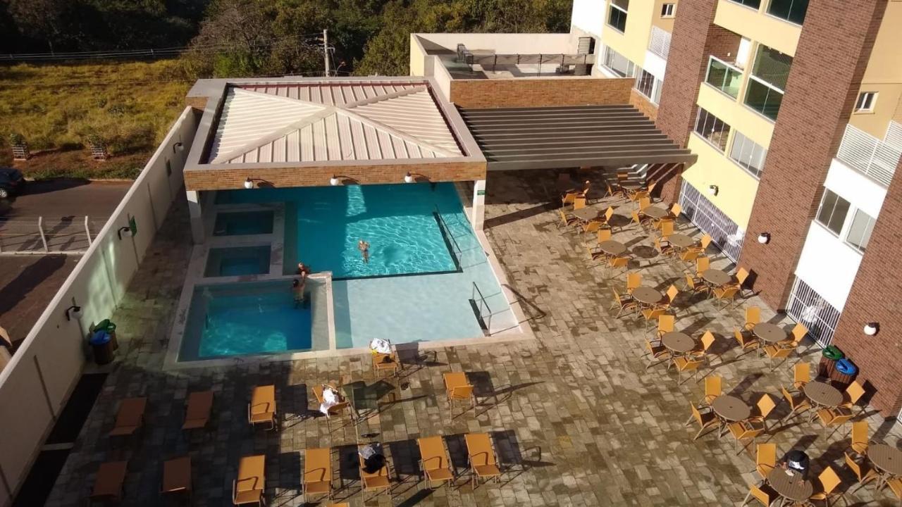 Piazza Diroma Villa Caldas Novas Dış mekan fotoğraf