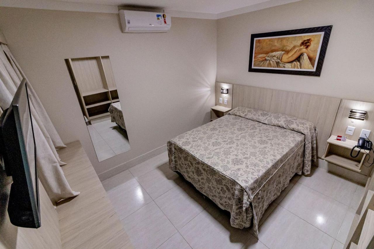 Piazza Diroma Villa Caldas Novas Dış mekan fotoğraf